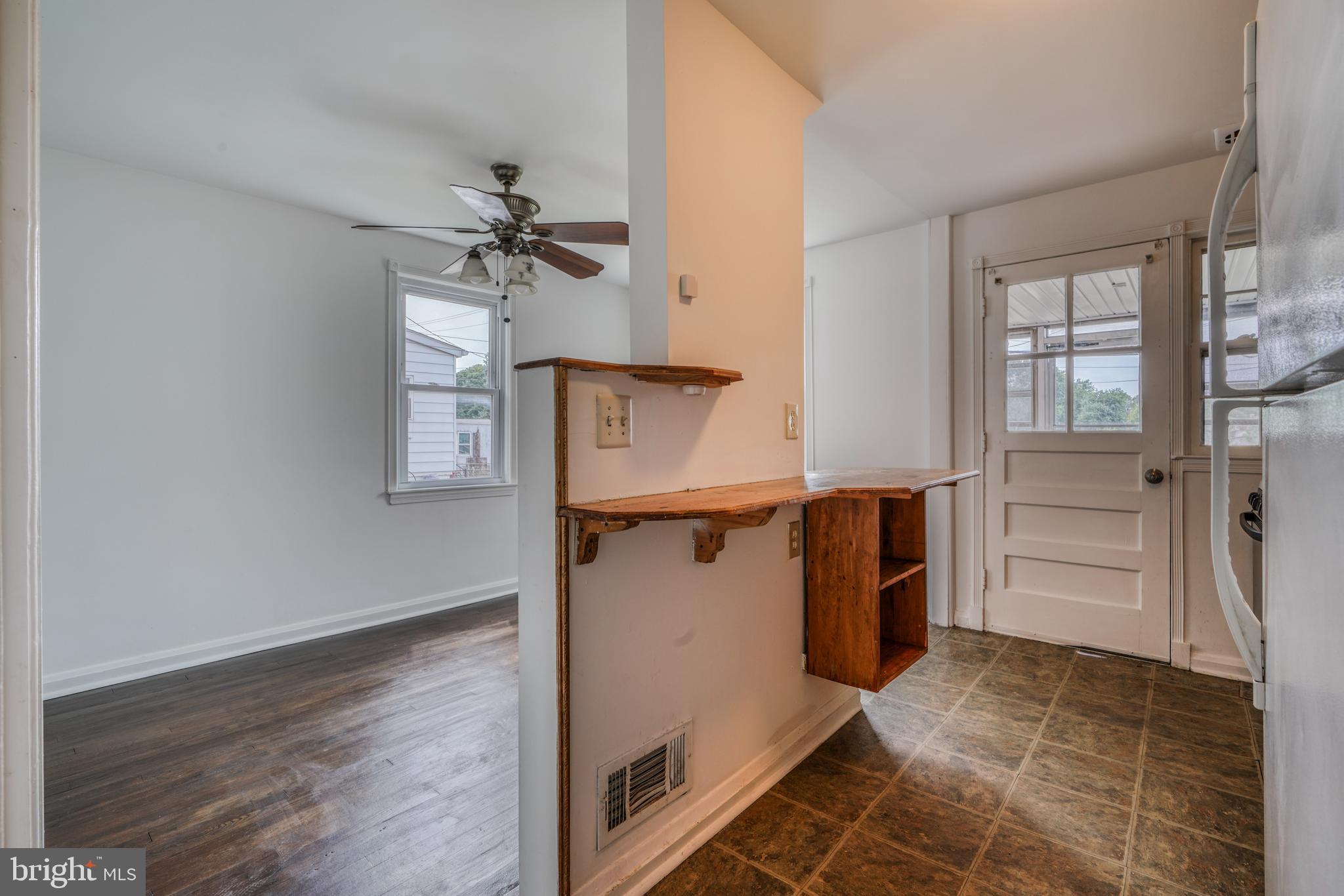 718 Aldworth Road Dundalk, MD 21222 - Photo 18 of 45