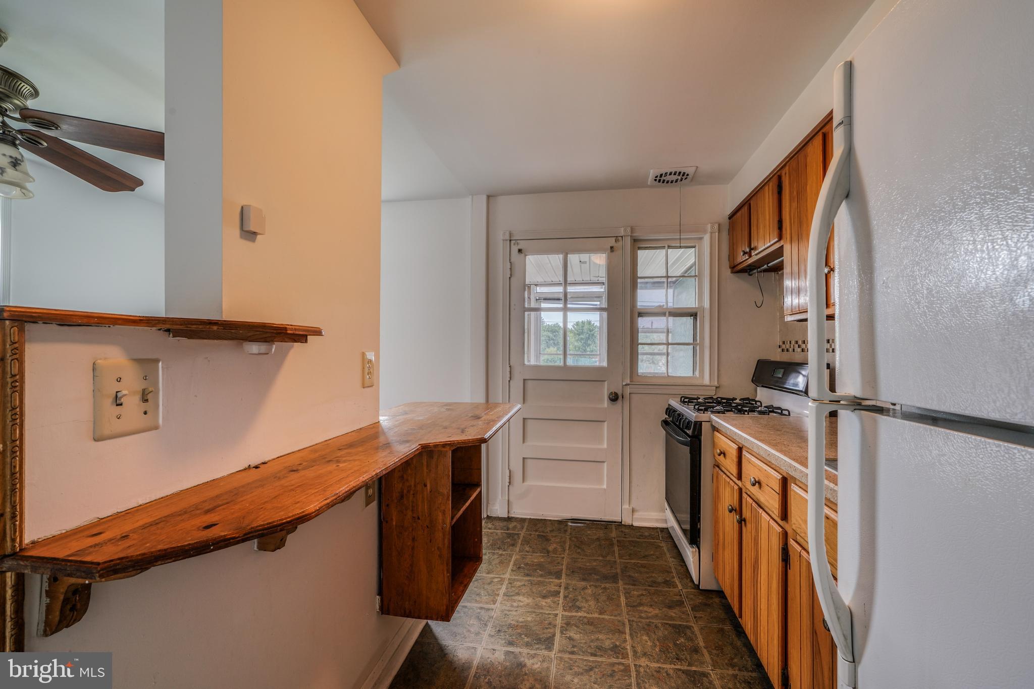 718 Aldworth Road Dundalk, MD 21222 - Photo 19 of 45