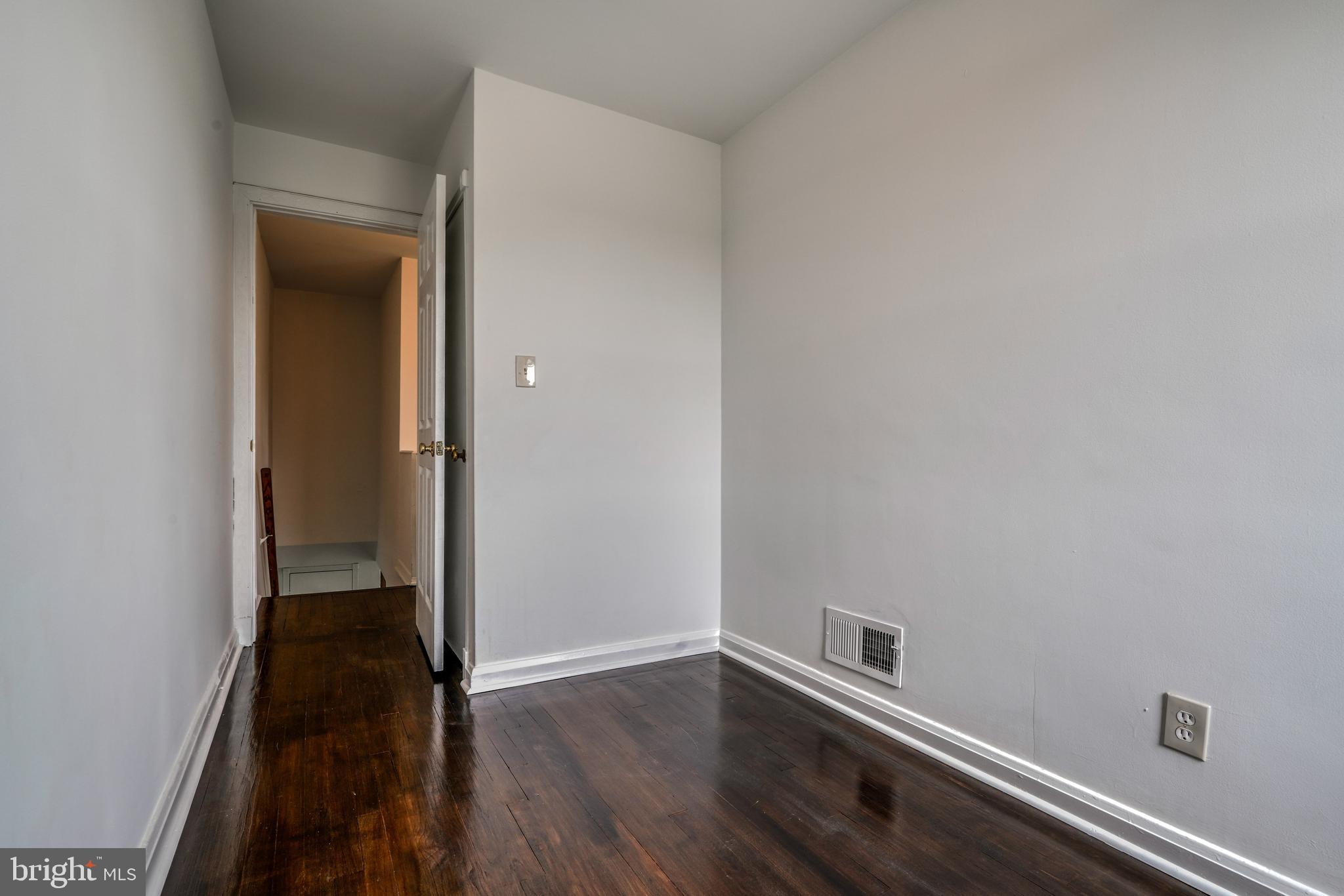 718 Aldworth Road Dundalk, MD 21222 - Photo 24 of 45