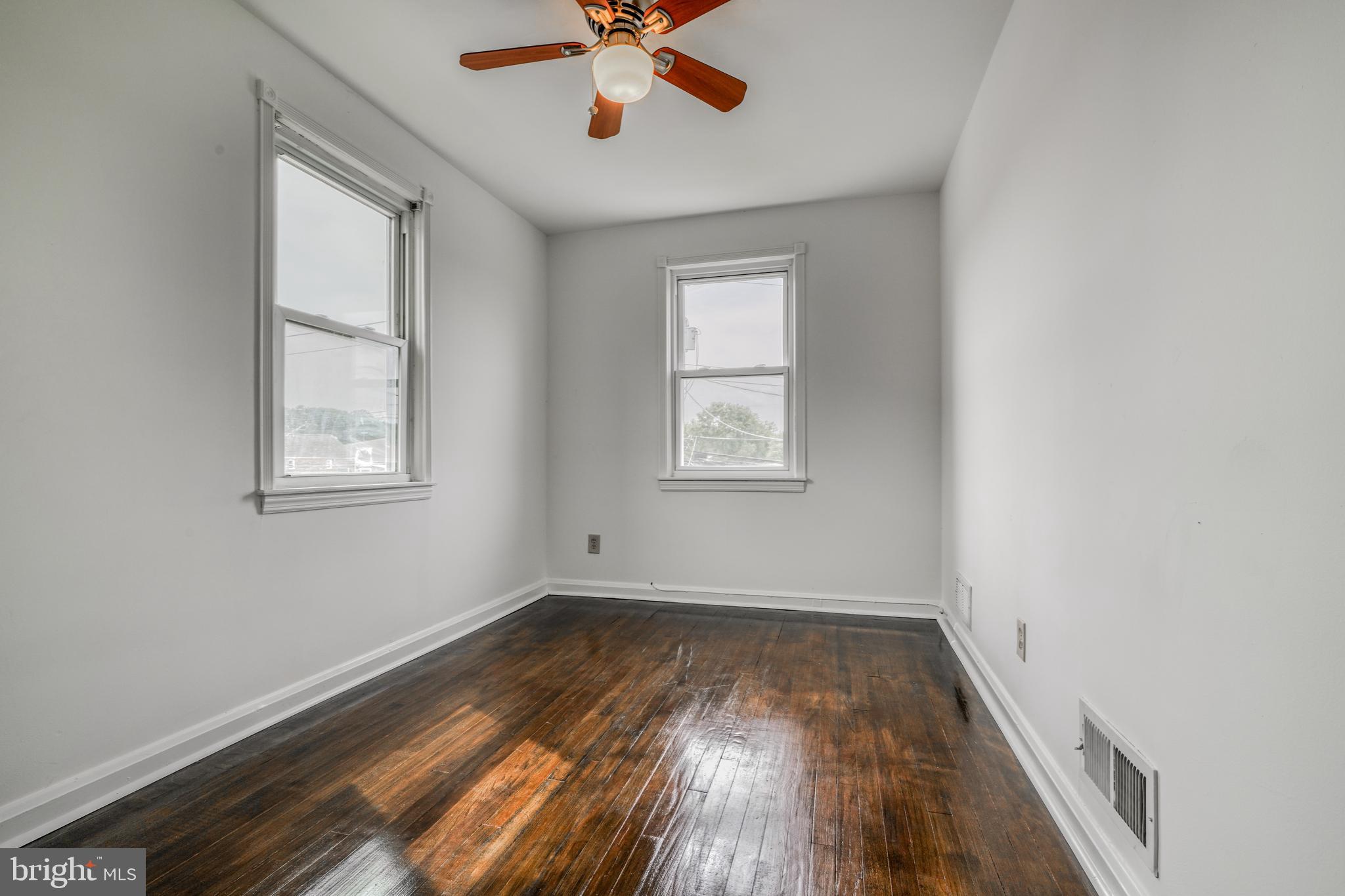 718 Aldworth Road Dundalk, MD 21222 - Photo 32 of 45