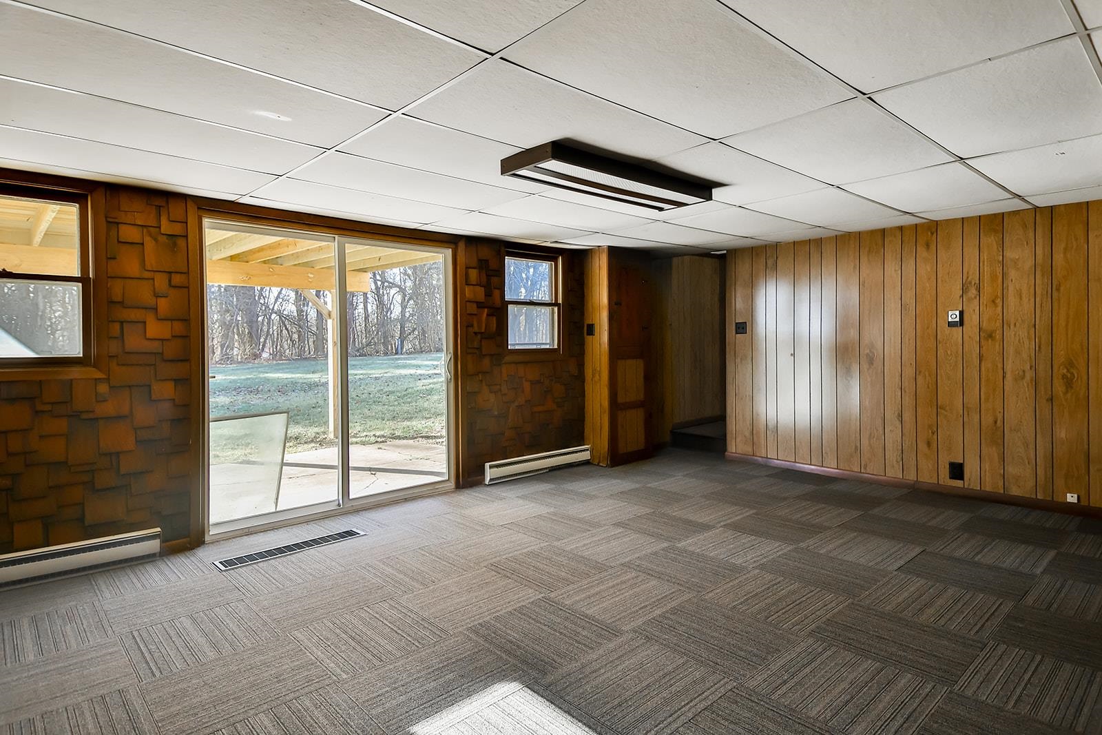 8567 Valley View Drive Stillman Valley, IL 61084 - Photo 25 of 36 a view of an empty room with a window