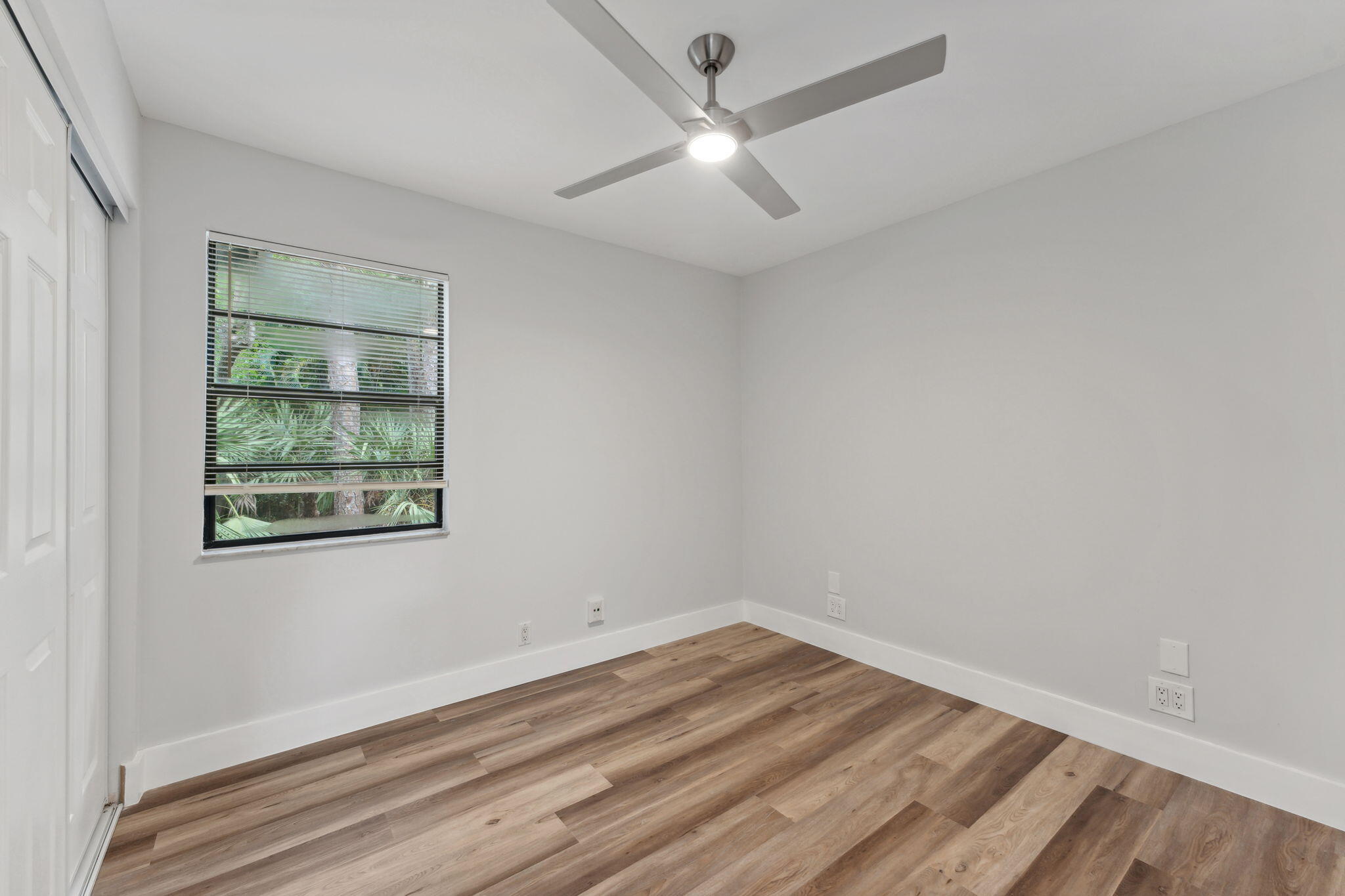 10075 Sandy Run Road Jupiter, FL 33478 - Photo 17 of 32 49-web-or-mls-DSC07005