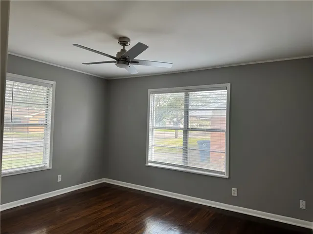 $229,900 | 364 Woodlawn Street, Sinton, TX 78387