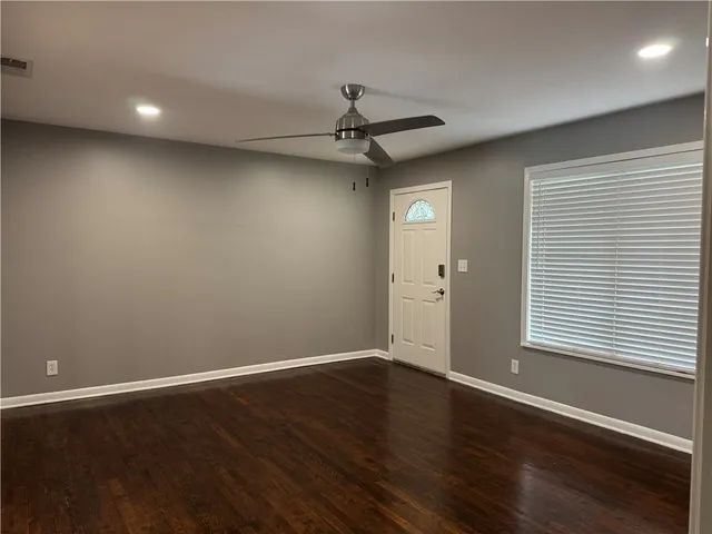 $229,900 | 364 Woodlawn Street, Sinton, TX 78387