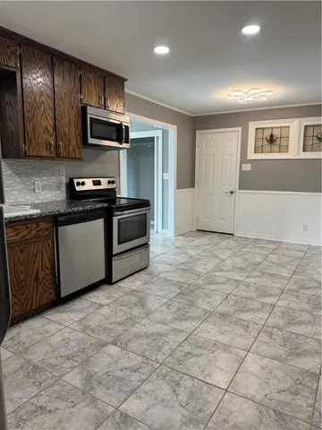 $229,900 | 364 Woodlawn Street, Sinton, TX 78387