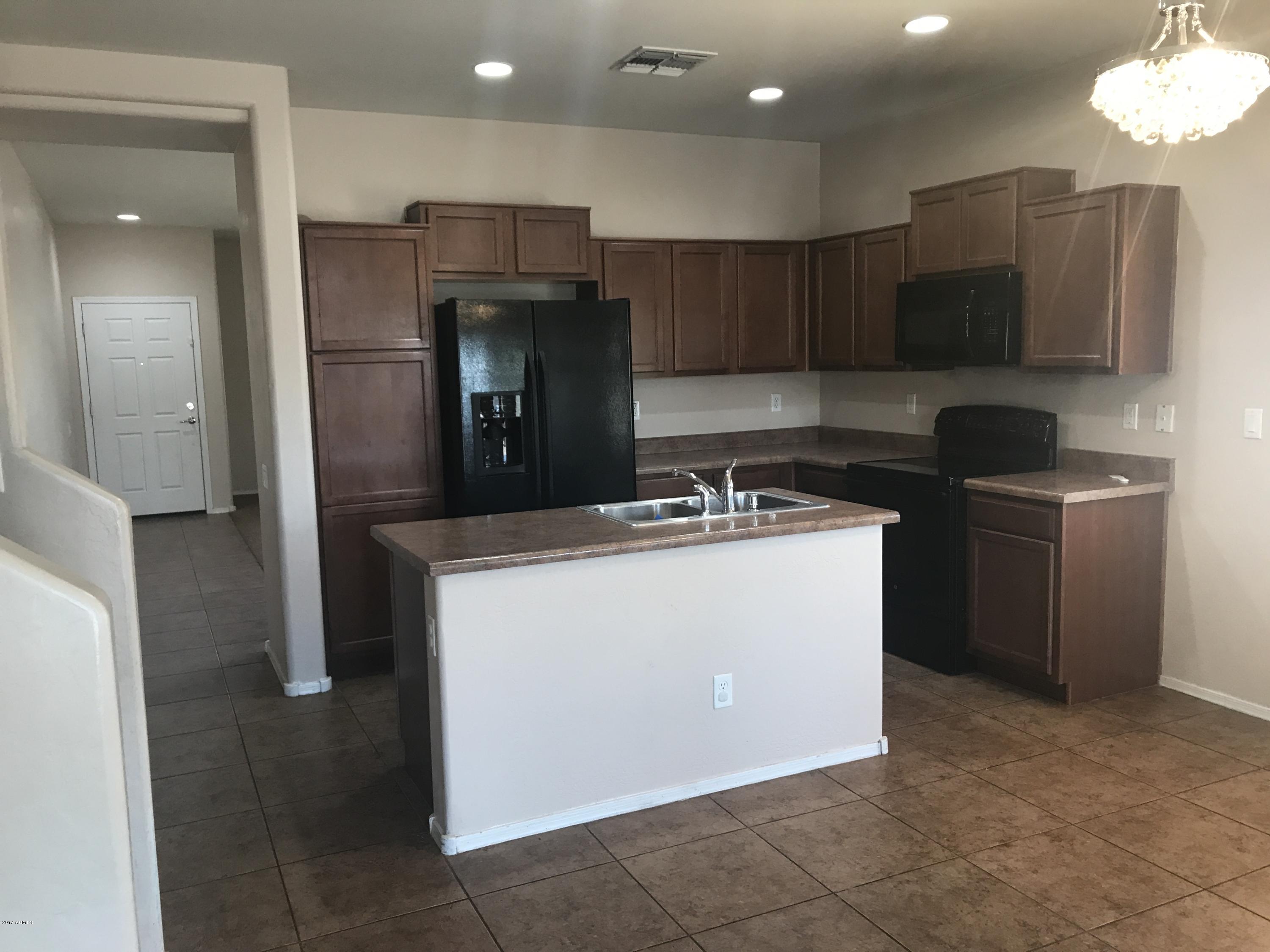 43472 West Magnolia Road Maricopa, AZ 85138 - Photo 4 of 33 Kitchen 1