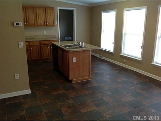 998 State Rd S-46-167 York, SC 29745 - Photo 5 of 16 Gallery Image 5