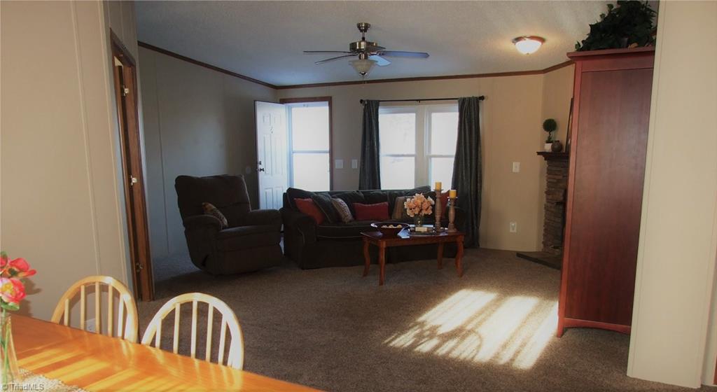 1603 Huffman Fork Road Purlear, NC 28665 - Photo 11 of 29