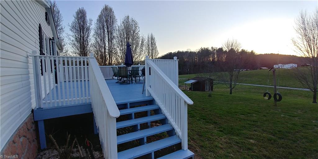 1603 Huffman Fork Road Purlear, NC 28665 - Photo 25 of 29