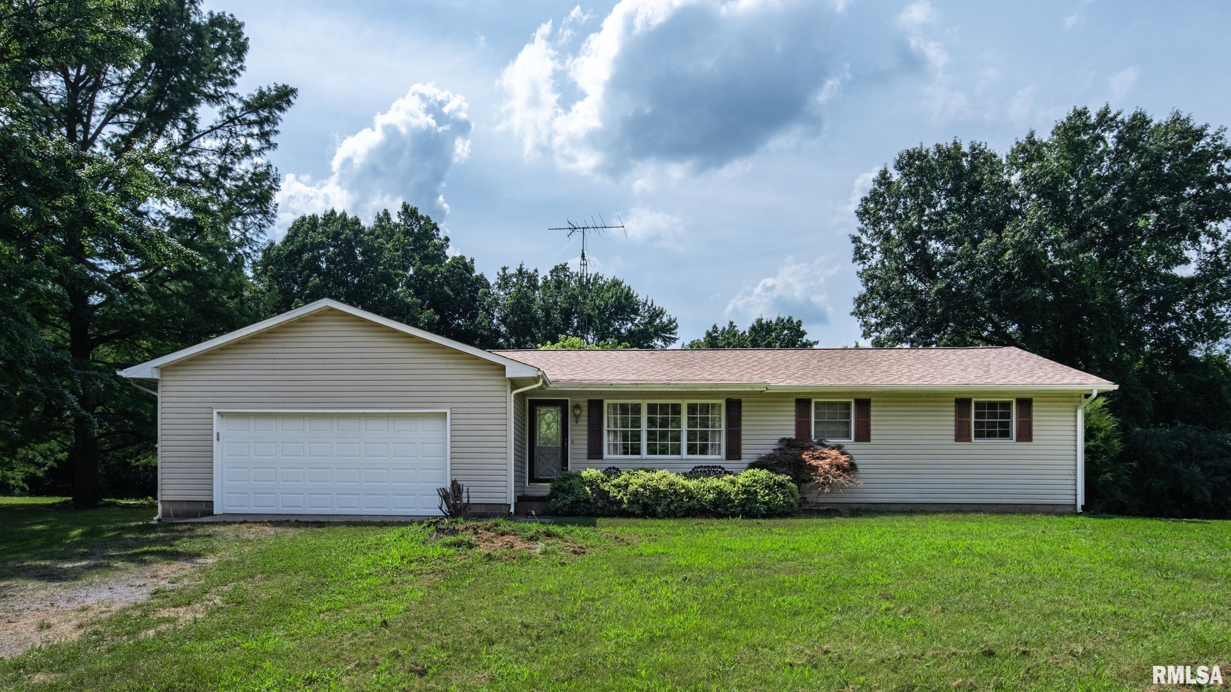 17209 Canaville Road Creal Springs, IL 62922 - Photo 18 of 35