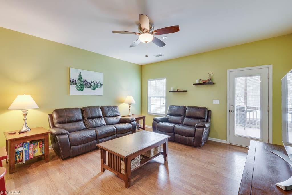 106 Everidge Road Winston-Salem, NC 27103 - Photo 7 of 30 Gallery Image 7