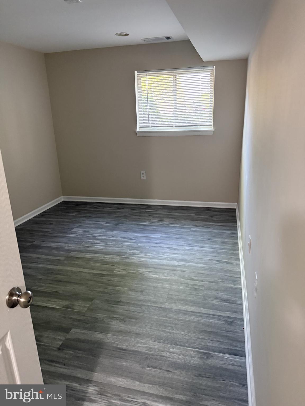 18724 Walkers Choice Road, Unit 2 Montgomery Village, MD 20886 - Photo 4 of 19