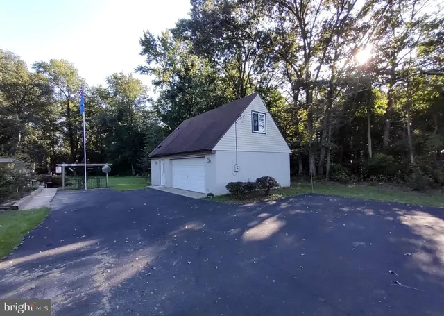 $425,000 | 7221 Leonardtown Road, Hughesville, MD 20637