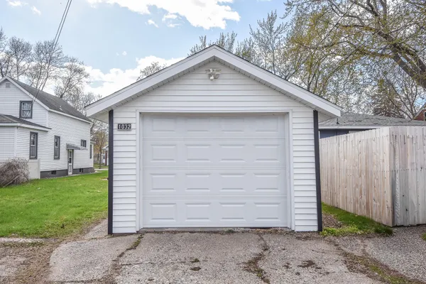 $189,900 | 1032 16th Avenue South, St. Cloud, MN 56301