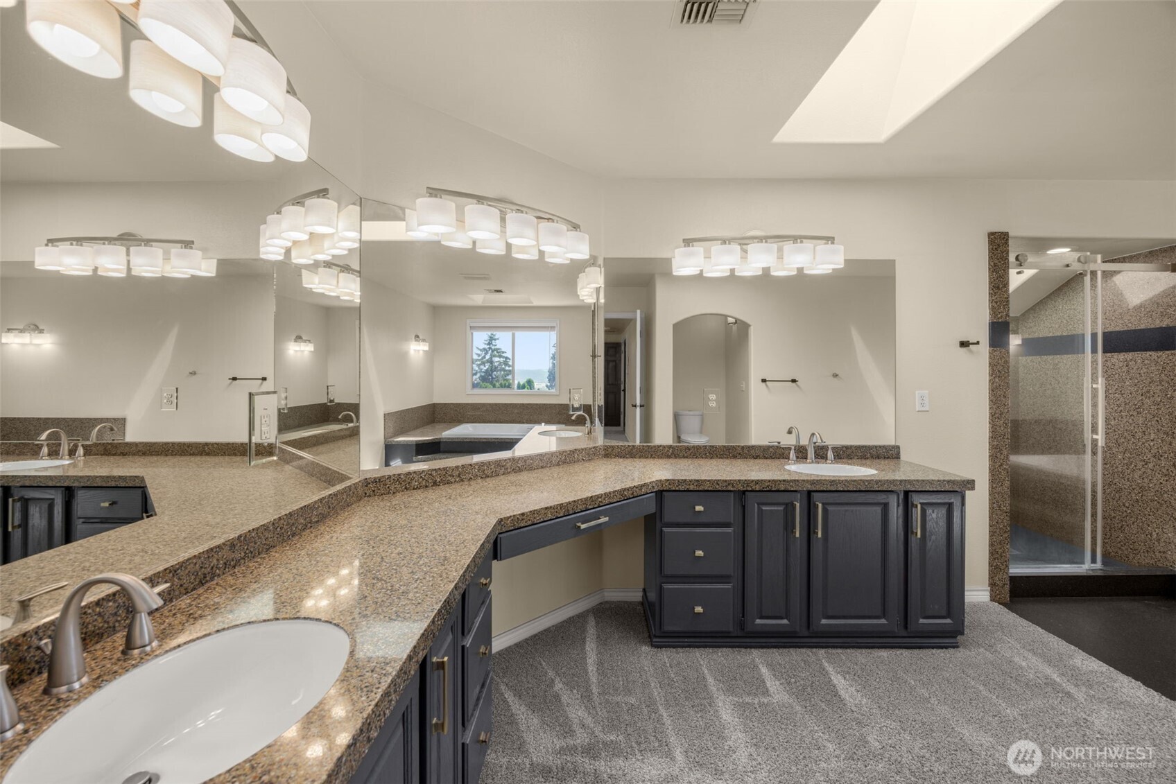 20503 96th Way South Kent, WA 98031 - Photo 18 of 40
