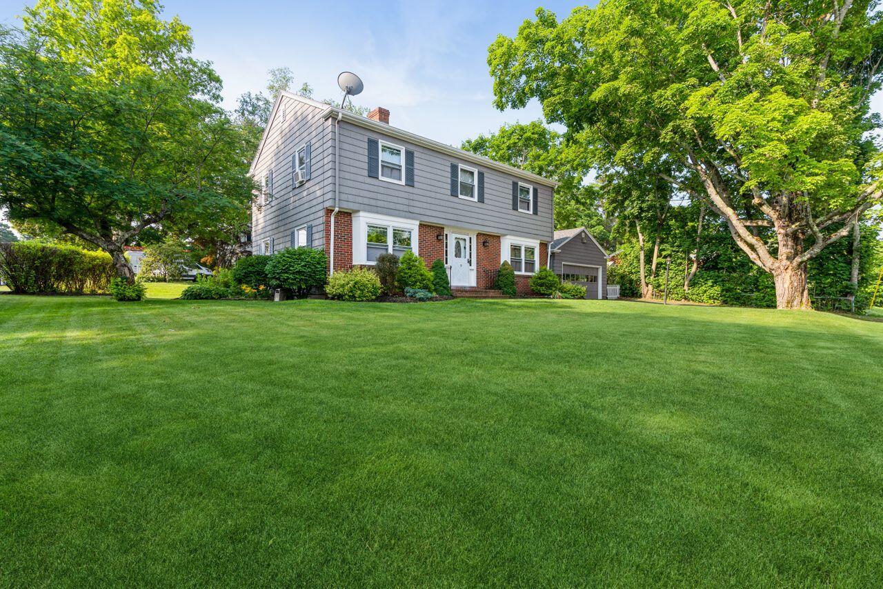 9 Roberts Street Biddeford, ME 04005 - Photo 2 of 35 02_9RobertsSt_2002_HiRes
