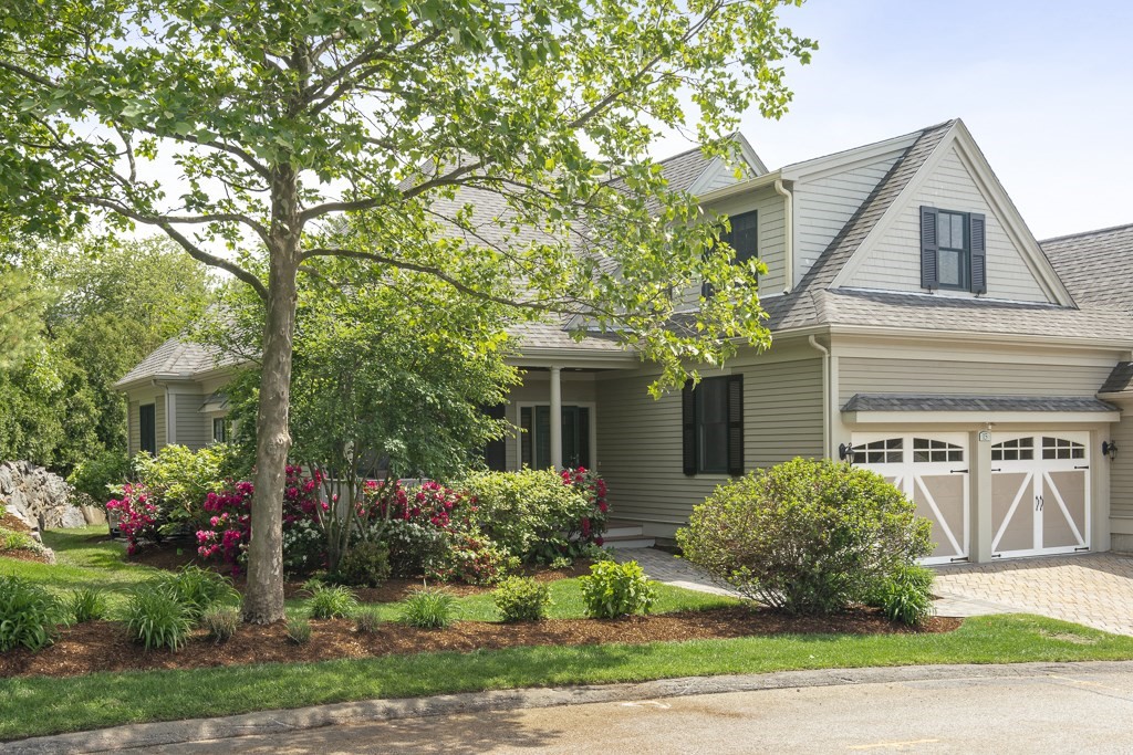 15 Summit Road, Unit 15 Belmont, MA 02478 - Photo 1 of 41 Gallery Image 1