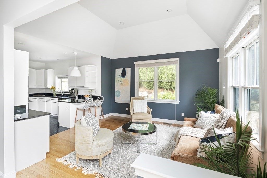 15 Summit Road, Unit 15 Belmont, MA 02478 - Photo 12 of 41 Gallery Image 12