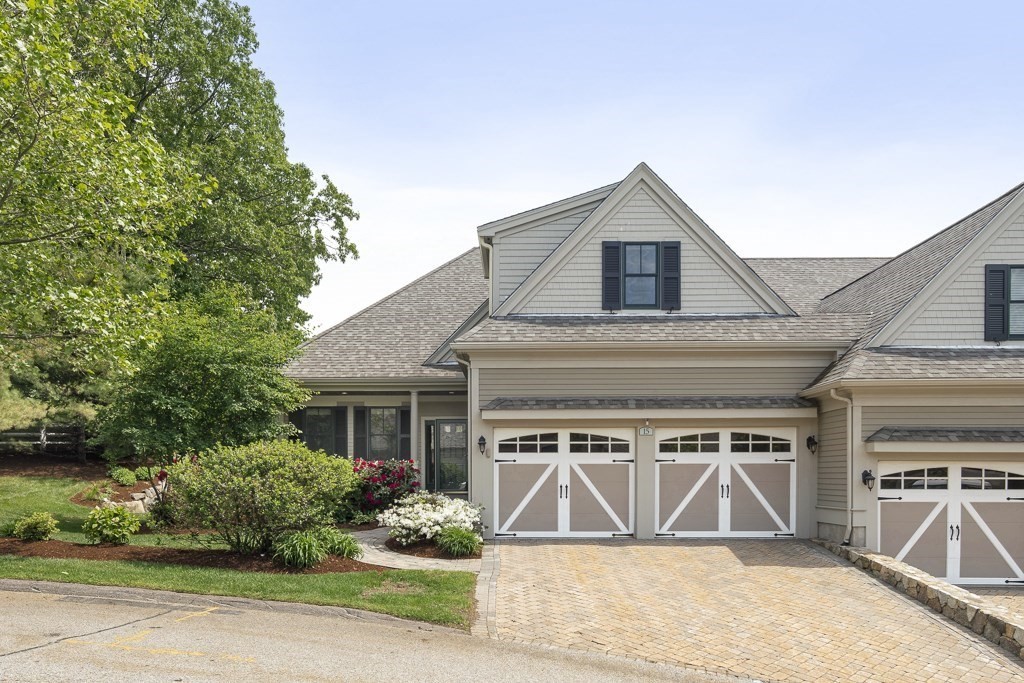 15 Summit Road, Unit 15 Belmont, MA 02478 - Photo 2 of 41 Gallery Image 2