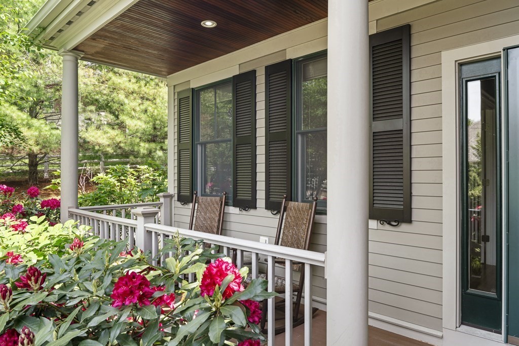 15 Summit Road, Unit 15 Belmont, MA 02478 - Photo 3 of 41 Gallery Image 3