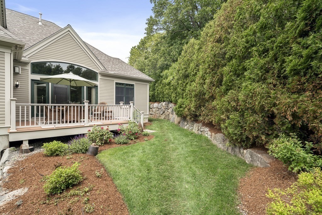 15 Summit Road, Unit 15 Belmont, MA 02478 - Photo 39 of 41 Gallery Image 39