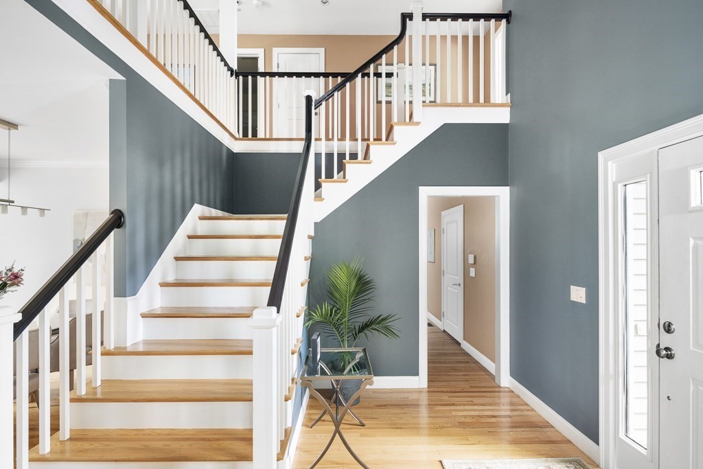 15 Summit Road, Unit 15 Belmont, MA 02478 - Photo 4 of 41 Gallery Image 4