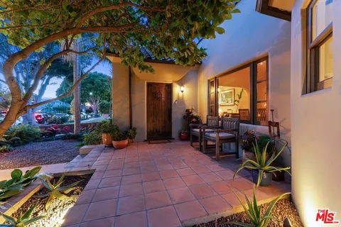 $2,749,000 | 4220 Lincoln Avenue, Culver City, CA 90232