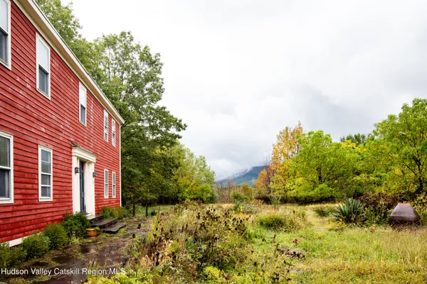 $599,000 | 32 Mountain Cp Road, Round Top, NY 12473