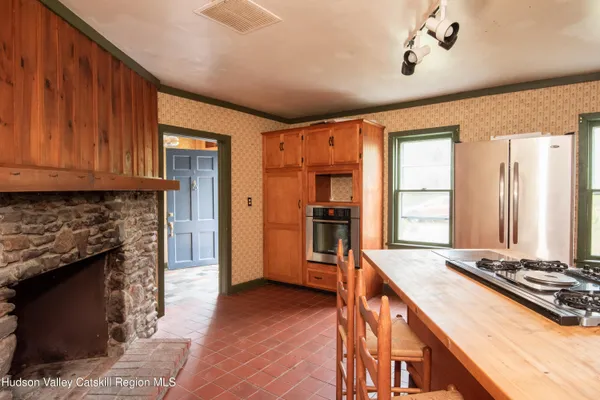 $599,000 | 32 Mountain Cp Road, Round Top, NY 12473