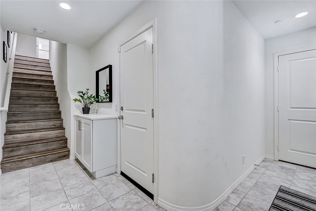 629 S. Kinney Way Anaheim, CA 92805 - Photo 22 of 26