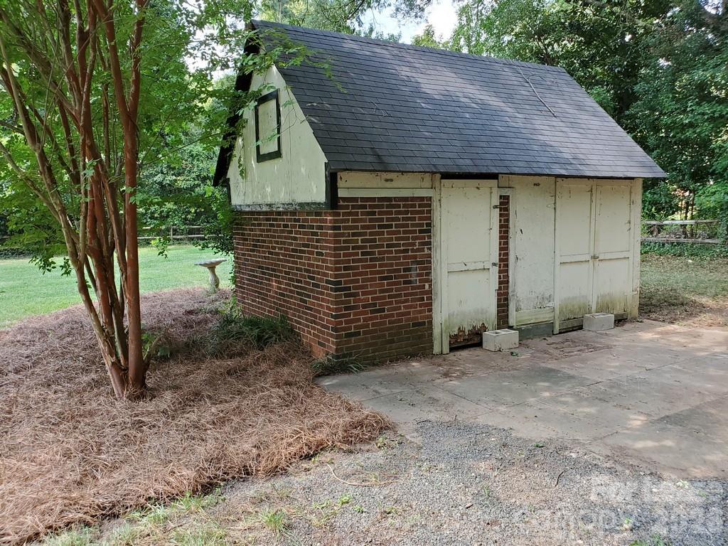 4419 Castleton Road Charlotte, NC 28211 - Photo 16 of 16