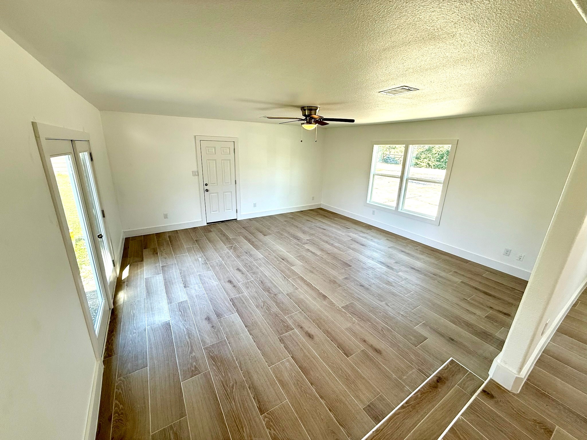 1214 Main Street Alvin, TX 77511 - Photo 9 of 18