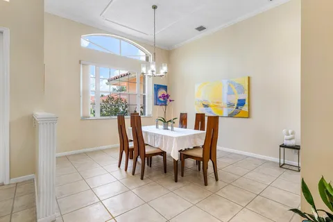 $550,000 | 5422 Landon Circle, Boynton Beach, FL 33437