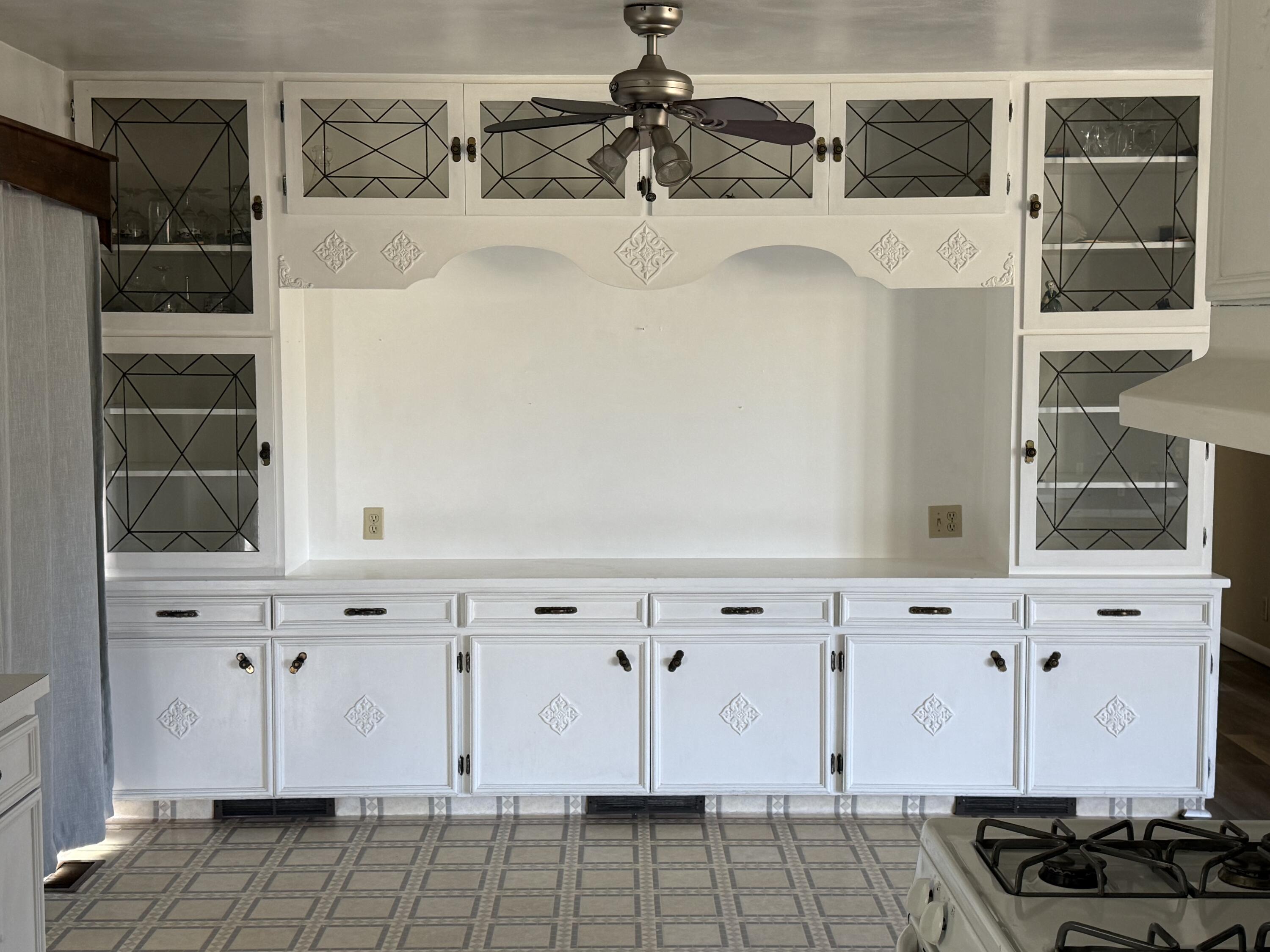 54 Burger Lane Buffalo, WY 82834 - Photo 13 of 30 54 burger dining room 2