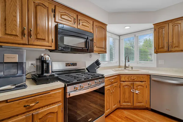 $635,000 | 6 West Wend Street, Lemont, IL 60439