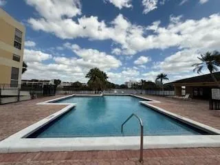 $200,000 | 6475 West Oakland Park Boulevard, Unit 401, Lauderhill, FL 33313