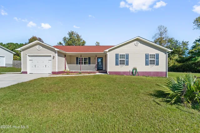 $1,695 | 108 Howell Drive, Jacksonville, NC 28540