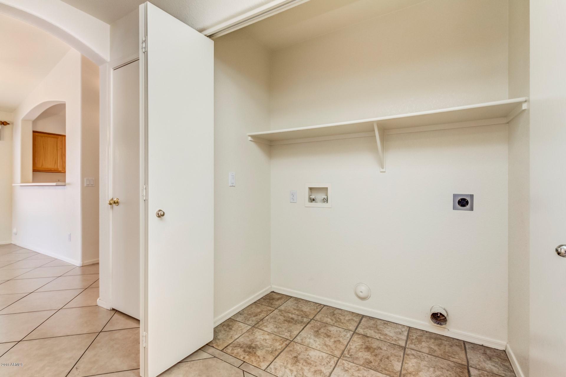 6942 West Phelps Road Peoria, AZ 85382 - Photo 13 of 25 Phelps (18)