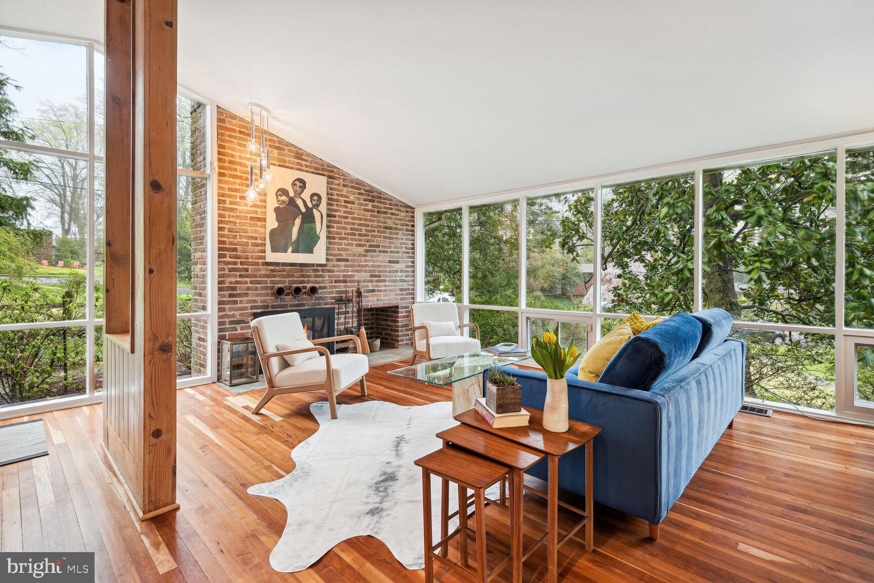 3413 Pendleton Drive Silver Spring, MD 20902 - Photo 2 of 30 Vaulted Ceilings