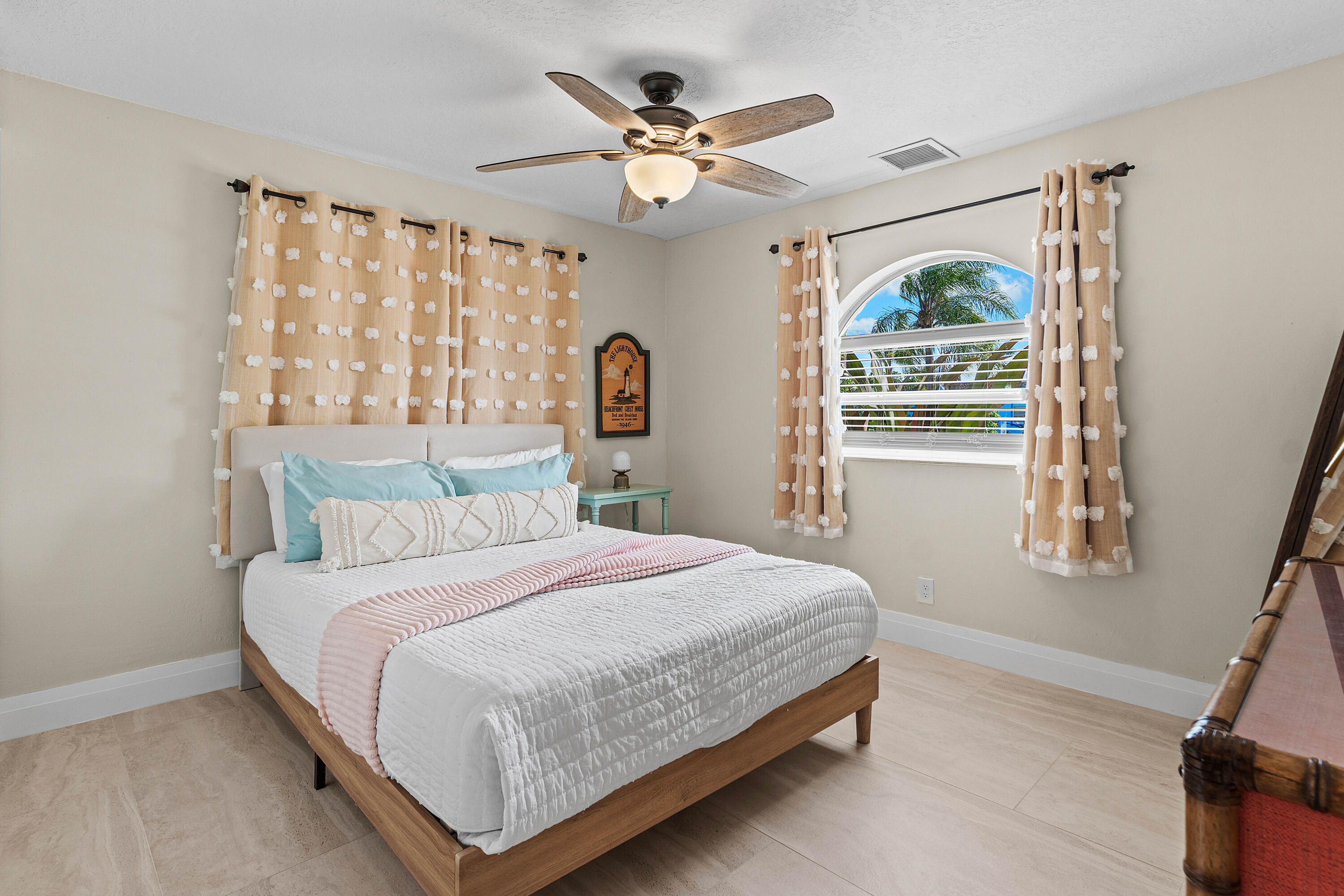 968 Laurel Road North Palm Beach, FL 33408 - Photo 19 of 53 Bedroom 2