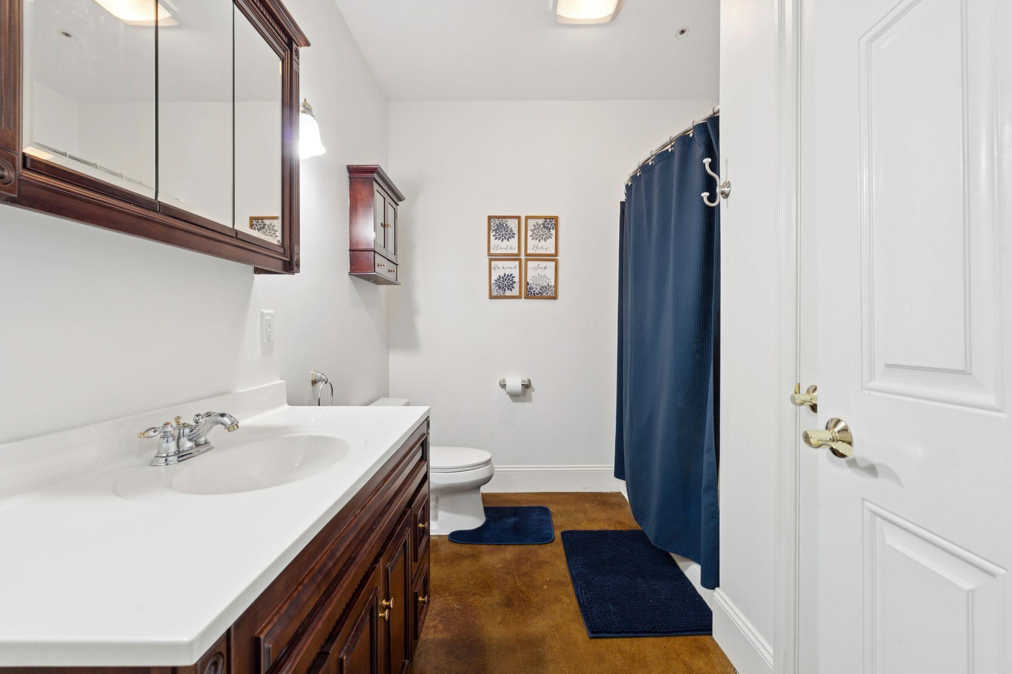 129 N Road Hillsborough, NH 03244 - Photo 35 of 55