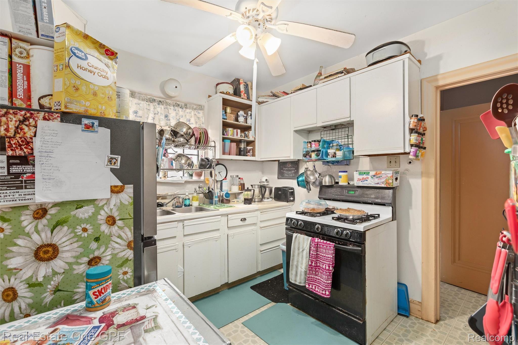 873 Nottingham Road, Unit 875 Grosse Pointe, MI 48230 - Photo 24 of 39 26-873 Nottingham, Grosse Pointe Park, MI, 482300025.jpg