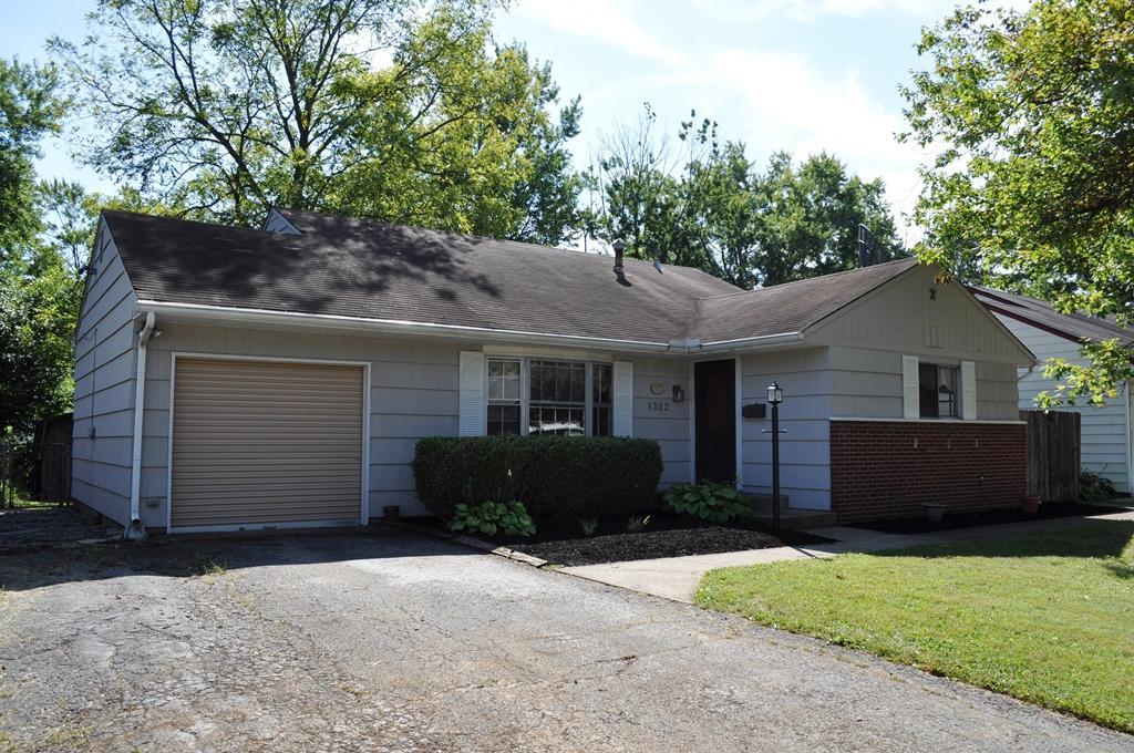 1322 Country Club Road Columbus, OH 43227 - Photo 1 of 35 Gallery Image 1