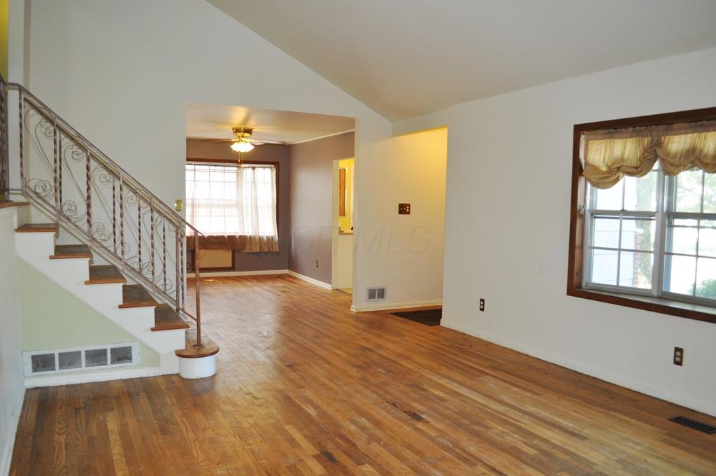 1322 Country Club Road Columbus, OH 43227 - Photo 11 of 35 Gallery Image 11