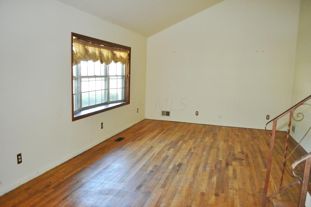 1322 Country Club Road Columbus, OH 43227 - Photo 12 of 35 Gallery Image 12