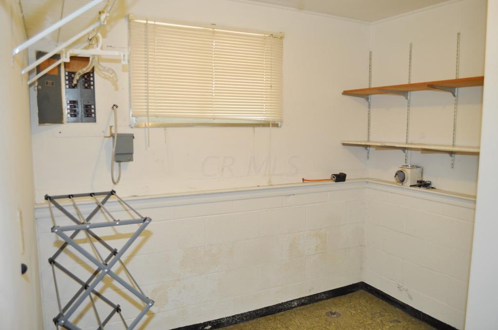 1322 Country Club Road Columbus, OH 43227 - Photo 31 of 35 Gallery Image 31