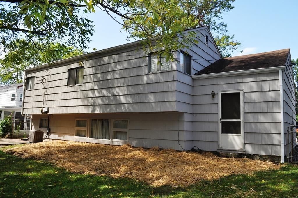 1322 Country Club Road Columbus, OH 43227 - Photo 5 of 35 Gallery Image 5