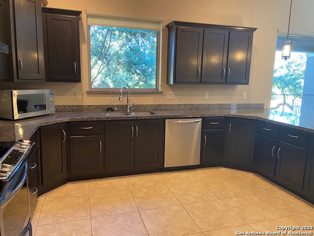 25822 Peregrine Ridge San Antonio, TX 78260 - Photo 7 of 33