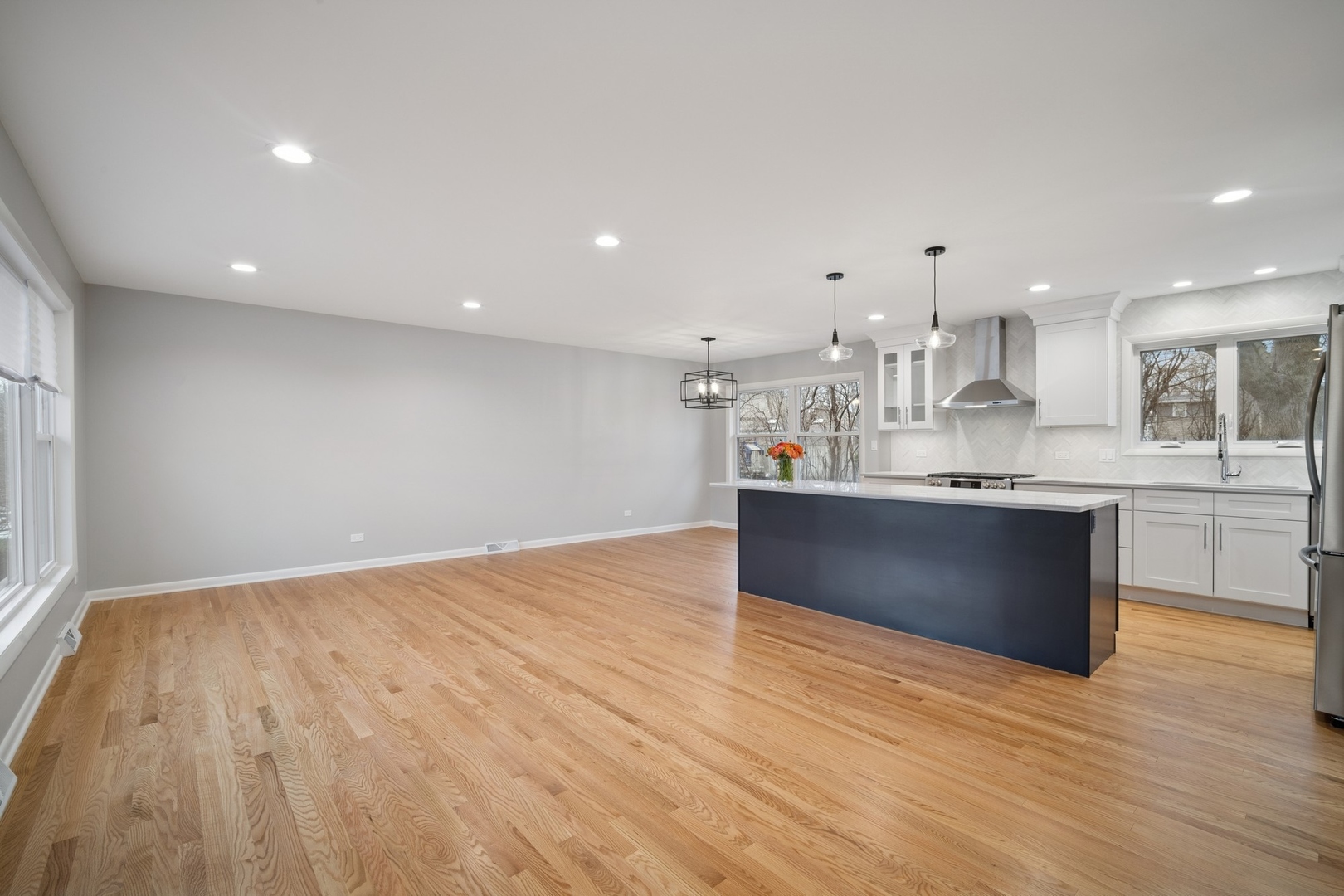 650 Timber Hill Road Deerfield, IL 60015 - Photo 5 of 17