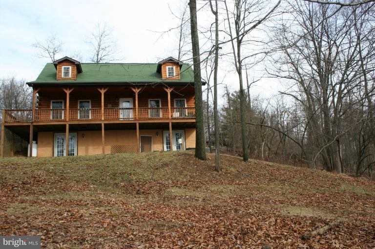 93 Parna Road Linden, VA 22642 - Photo 1 of 29 Exterior (Front)